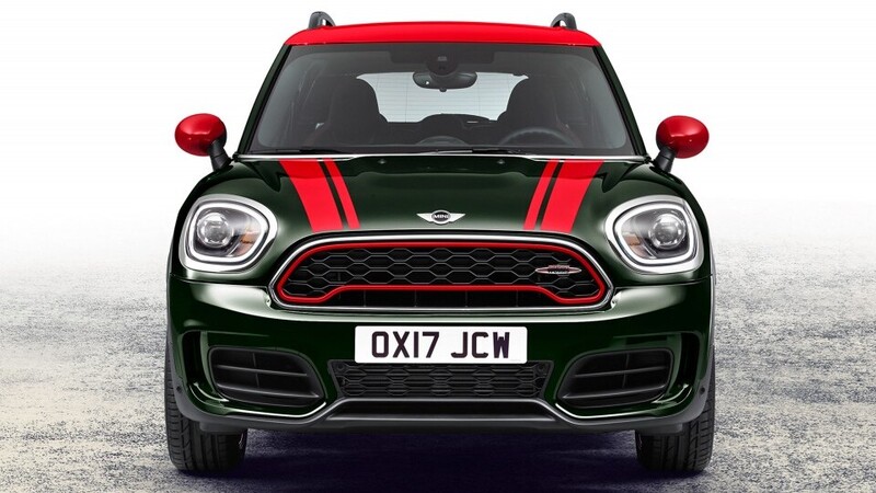 Mini Countryman JCW 2017, debutto atteso per domani a Shanghai