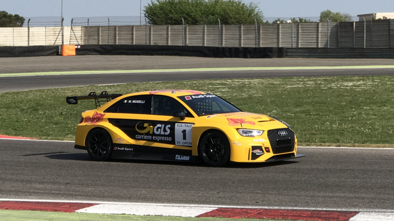 Audi RS3 LMS, la sedan &#039;cattiva&#039; per i campionati TCR [Video primo test]