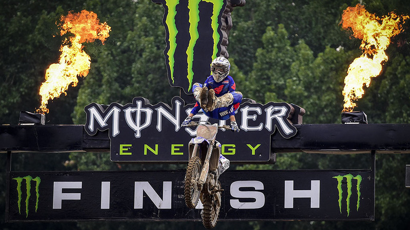 MXGP 2015, Mantova. Doppiette di Febvre e Anstie che vincono il GP di Lombardia